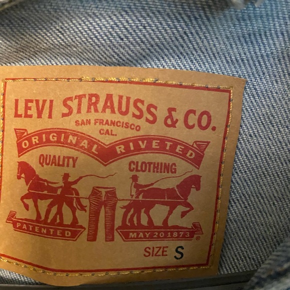 Levi’s original trucker jacket (new w/ tags) - Picture 4 of 4